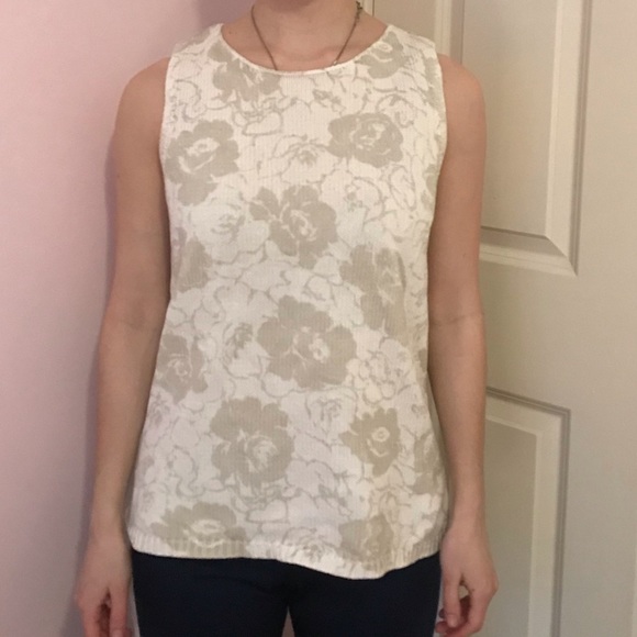 Eddie Bauer Sweater Vest - Picture 9 of 10